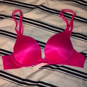 PINK Victoria’s Secret Bra